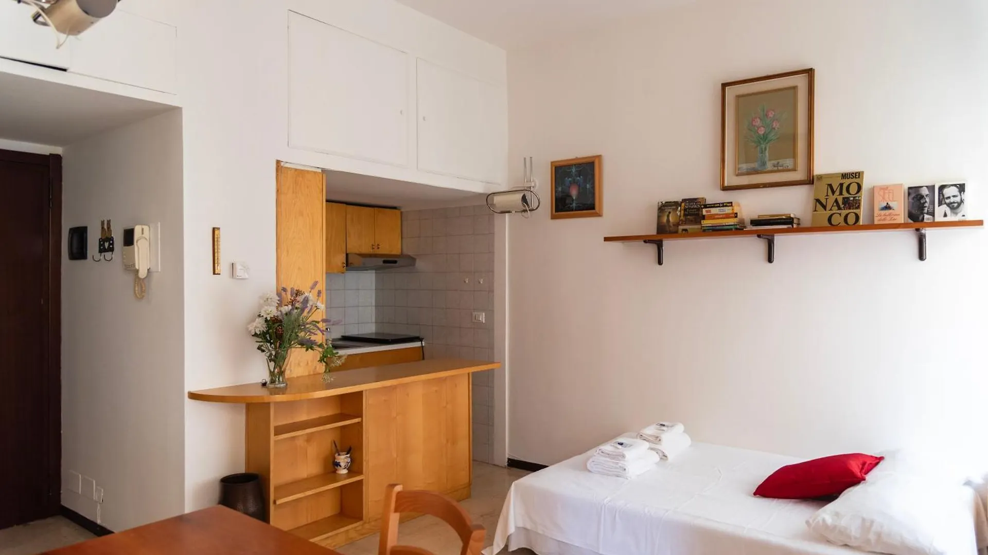 Apartamento Youhosty - Lecco 11 Milán Italia